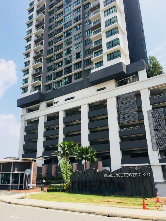 Apartamento Conezion Ioi Putrajaya Exterior foto